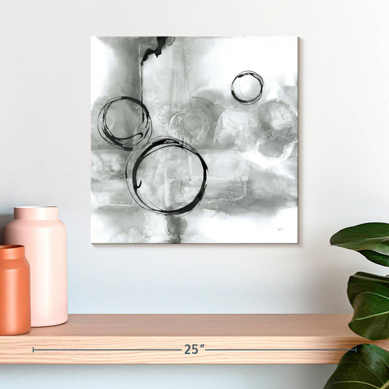 Avery Full Circle I Gray, 16" H x 16" W