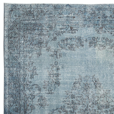 Bungalow Rose 006FA968031B4C2A9B7C928D1E0F4DE5