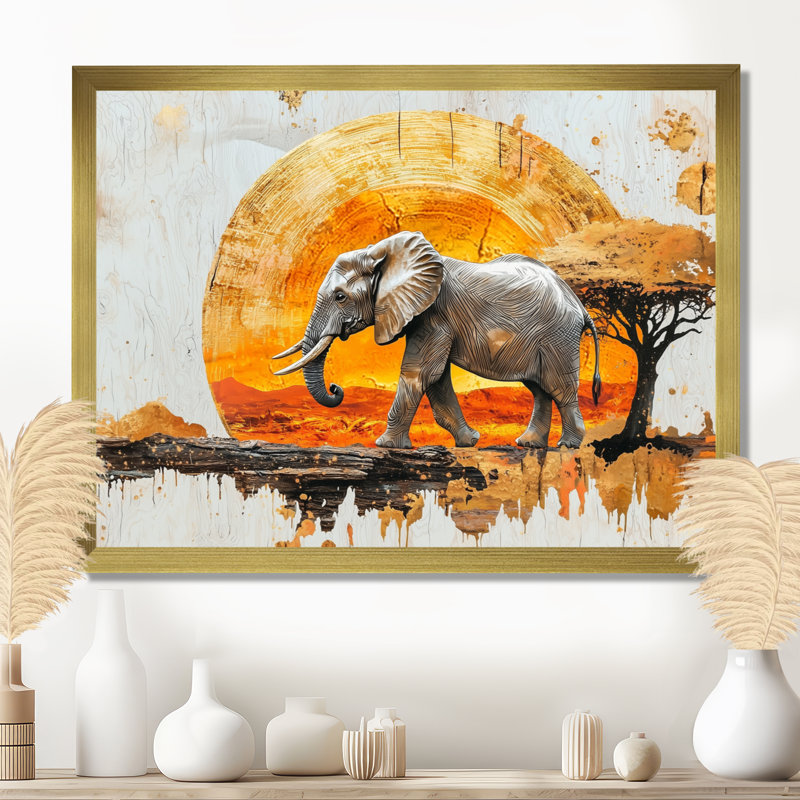 Haldeman - Animals Wall Art, Reproduction encadrée d'une seule photo sans pass, H 34 po x l 44 po, Doré