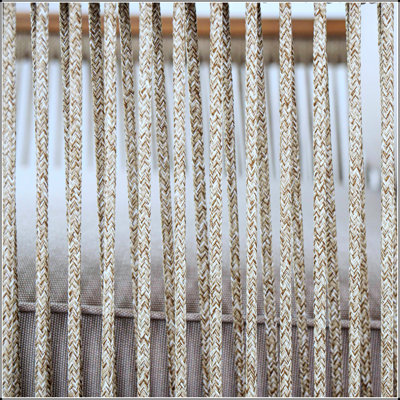 Fauteuil club d'extérieur Sumbawa avec finition en teck et accoudoirs tissés à la corde pour le confort du patio ou de la véranda