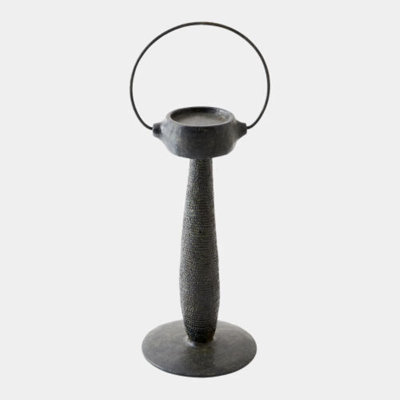 Totem Candlestick w/Handle