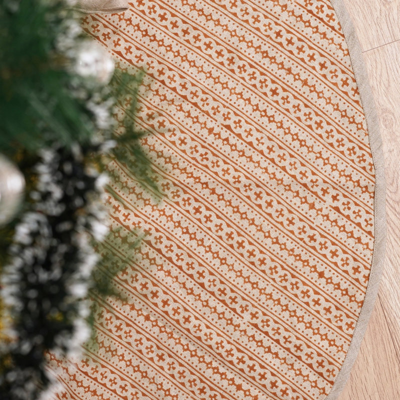 Jupe d'arbre de Noël fabriquée à la main de Fabdavine en lin naturel de 24 diamètres avec motif complexe imprimé à la main pour une décoration de Noël élégante - Doji