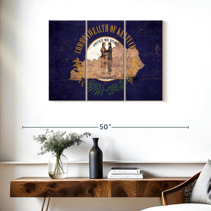 «State Map Over Kentucky Flag», ensemble de 3 reproductions sur toile par Echoes Of America, H 24 po x l 38 po x P 1,25 po
