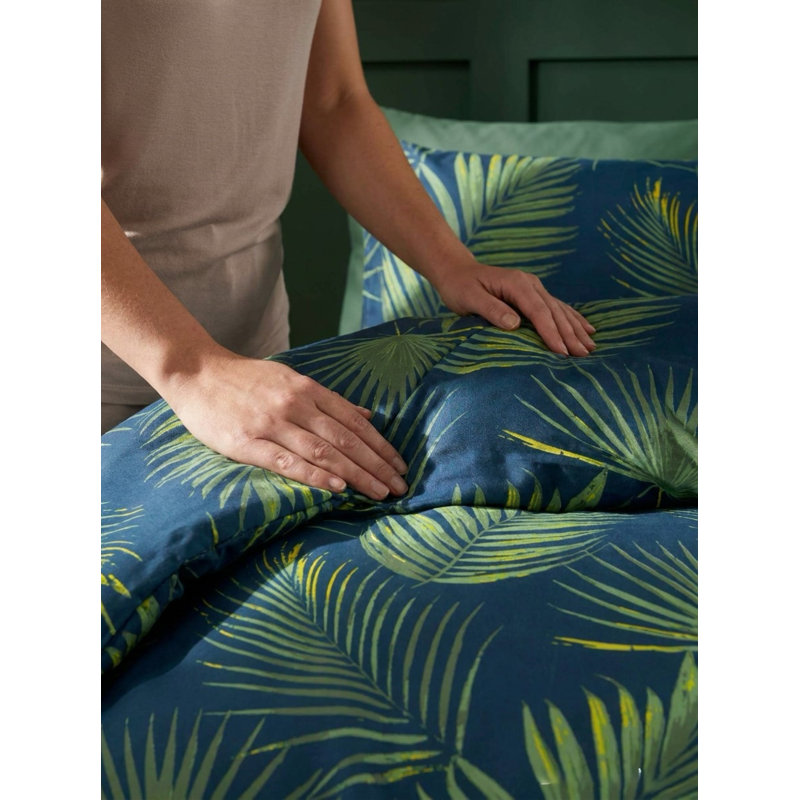 Polyester Floral Duvet Cover with Pillowcases Included, Single