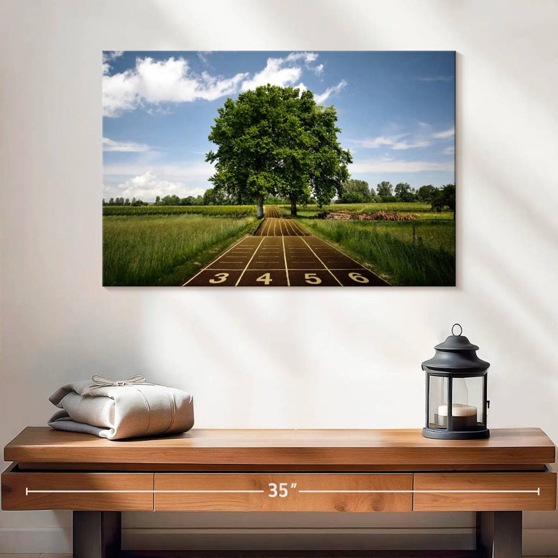 Sireci Jogging Track, 16" H x 24" W