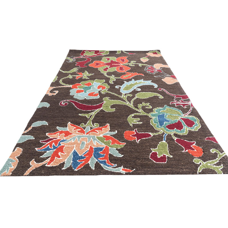 Tapis brun foncé 5 x 8 Parris