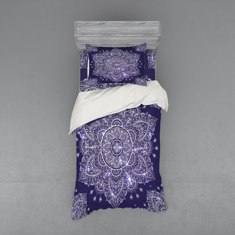 Eclectic Polyester Damask Duvet Cover, Twin XL Duvet Cover + 2 Additional Pieces
