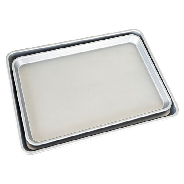 Made In Cookware Half Sheet Pan Bakeware Review - Consumer Reports