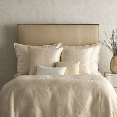 The Met x Ann Gish Akterion Duvet