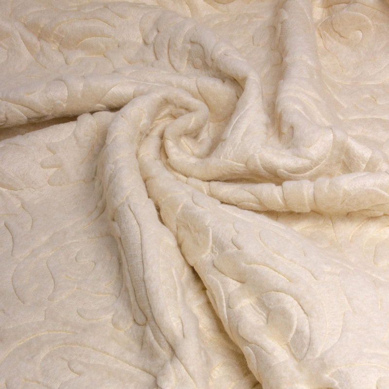 Sesli Soft Warm Embossed Bed Cover/Blanket