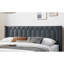 Grand lit moderne en toile de jute, tête de lit de couleur gris anthracite avec motif géométrique, base contemporaine, cadre en bois