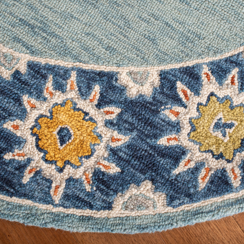 Jahiem Oriental Handmade Tufted Wool Blue/Green Area Rug, Round 6'