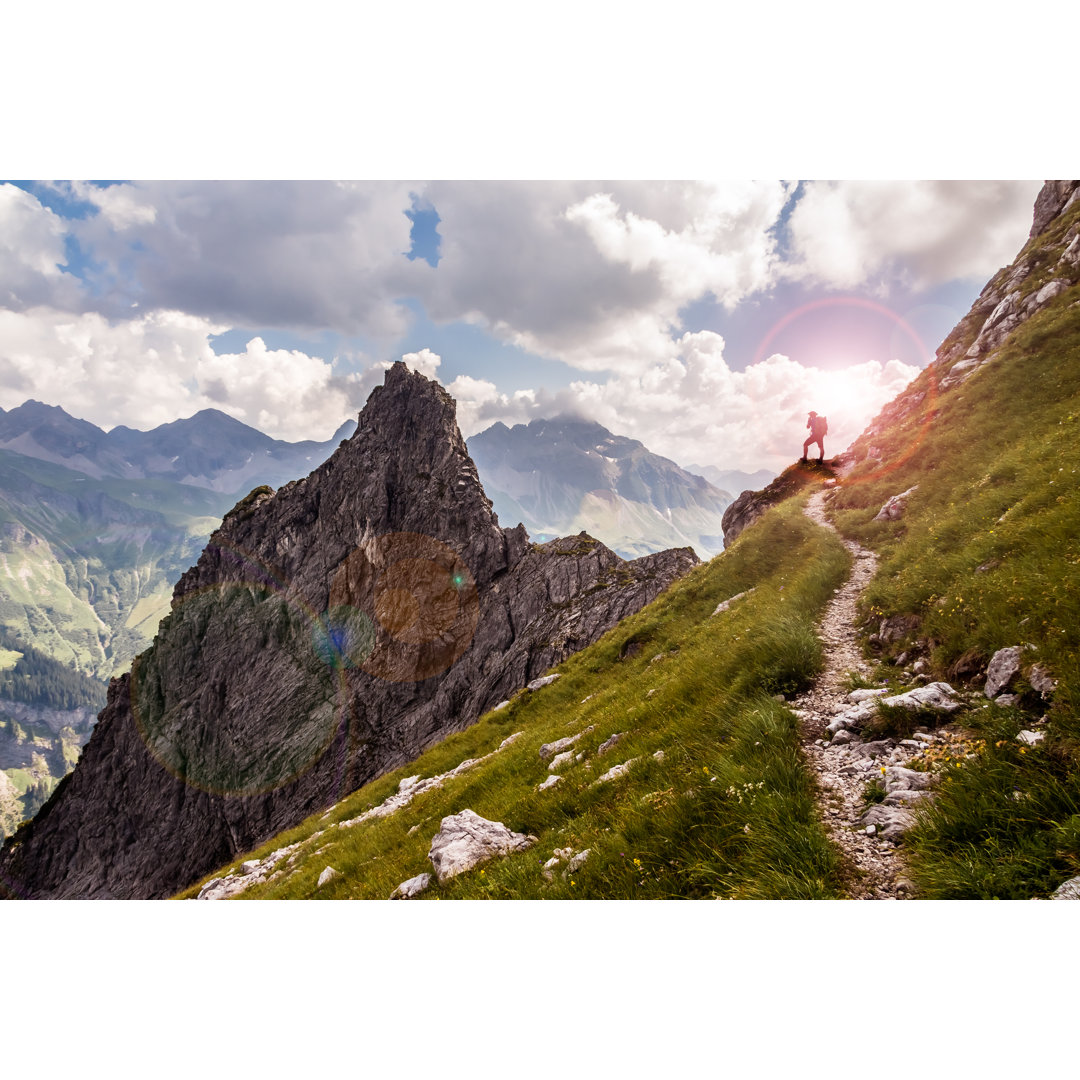 Leinwandbild Auf den Bergen