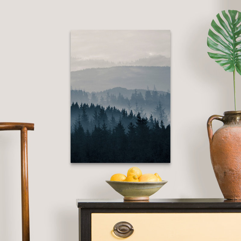 Reproduction de photo sur toile, "Blue Mountains II" par PhotoINC studio, H 24 po x l 18 po x 1,25 po, Toile tendue