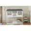 Lit superposé simple au-dessus d'un lit simple en bois avec toit, fenêtre, garde-corps et échelle (blanc)