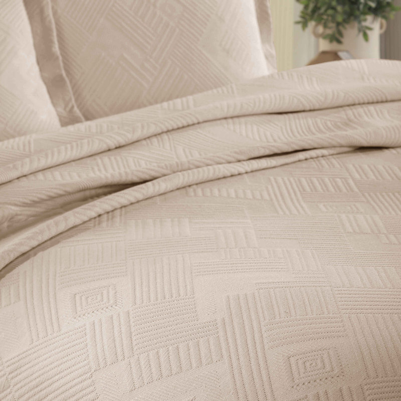 Scotia 100% Cotton All-Season Geometric Fret Jacquard Matelasse Bedspread/Coverlet Set, Full Bedspread + 2 Shams, Bisque