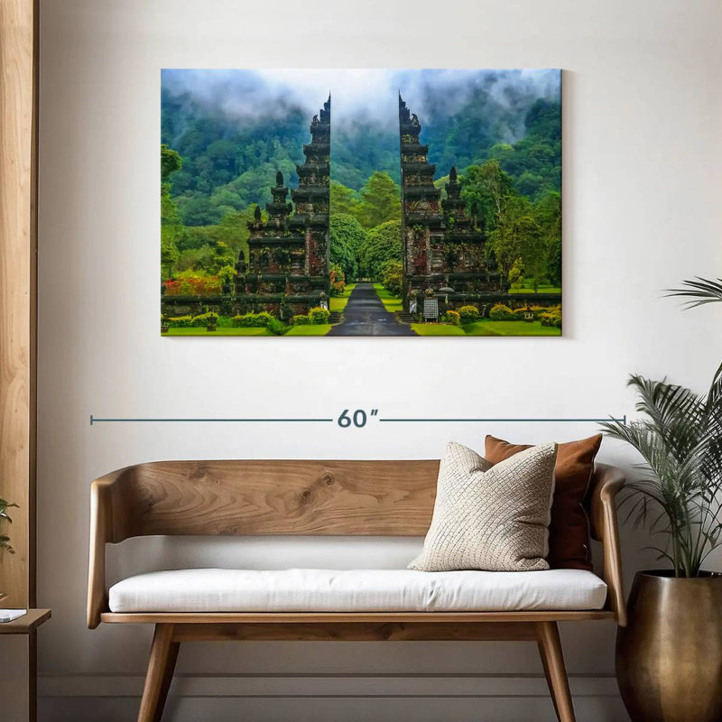 Adella Balinese Candi Bentar, H 30 po x l 45 po