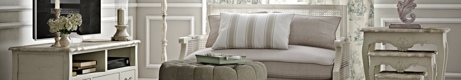 Fleur De Lis Living Slim Hero