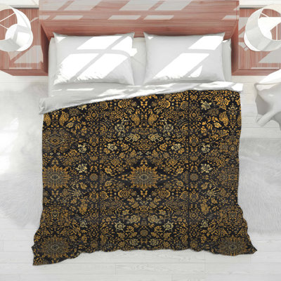Intricate Floral Damask Comforter