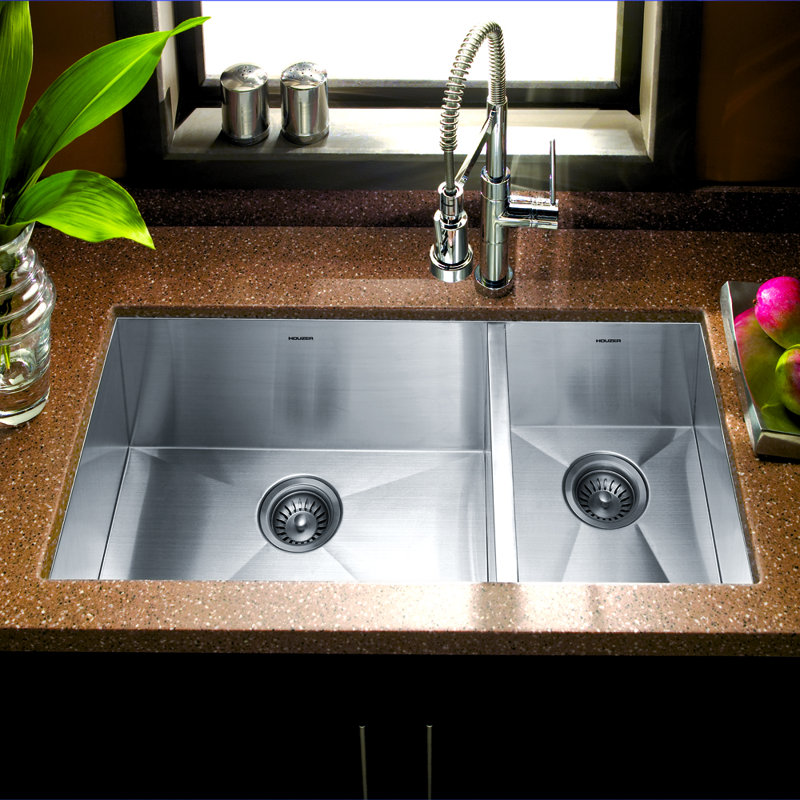 Contempo 33'' L Double Bowl Stainless Steel Kitchen Sink