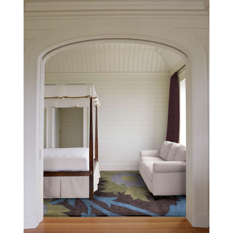 Trinidad Hand Woven Silk and Wool Floral Area Rug, Rectangle 9' x 12'