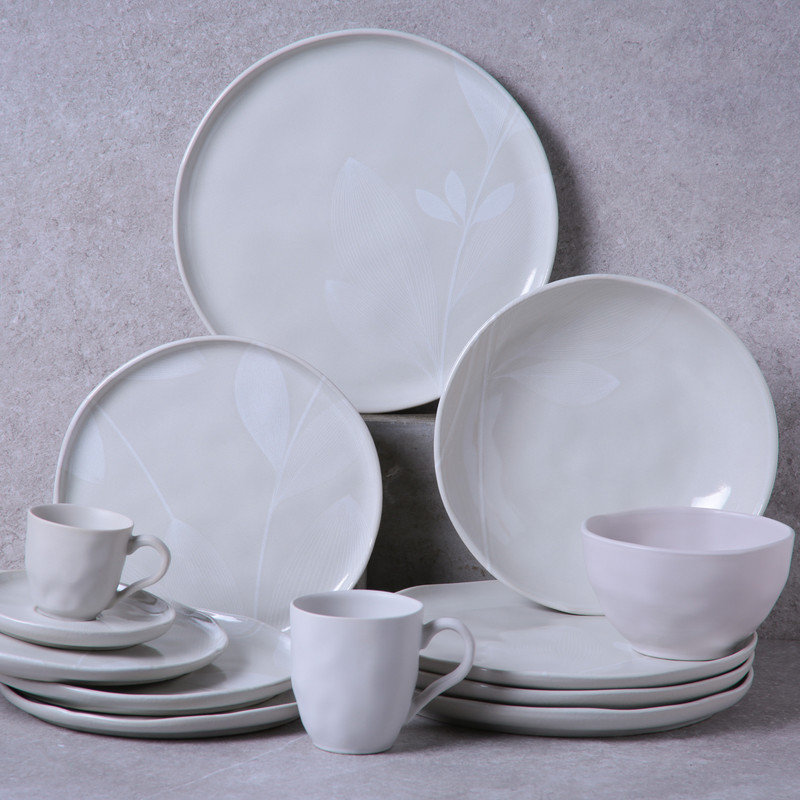 Handcrafted Round Porcelain Salad/Dessert Plates, Set of 6