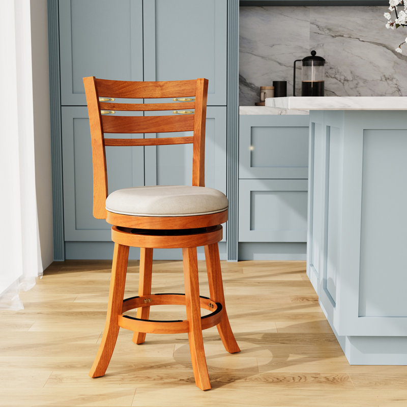 Chaise avec dossier à lattes de hauteur de comptoir 24 po avec éclat naturel et tabouret pivotant beige, Gris, Naturel