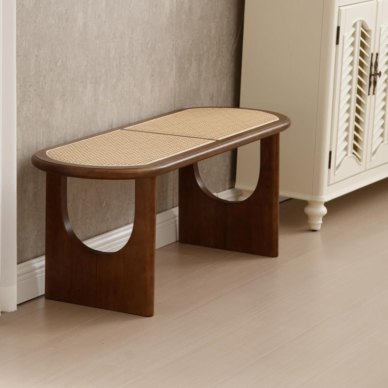 Banc élégant en rotin pour hall d'entrée