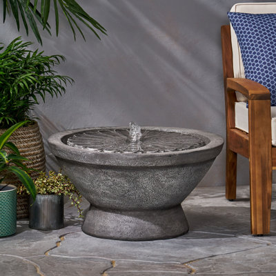 Fontaine de plancher résistante aux intempéries, gris clair, l 25,25 po x P 25,25 po x H 13,60 po