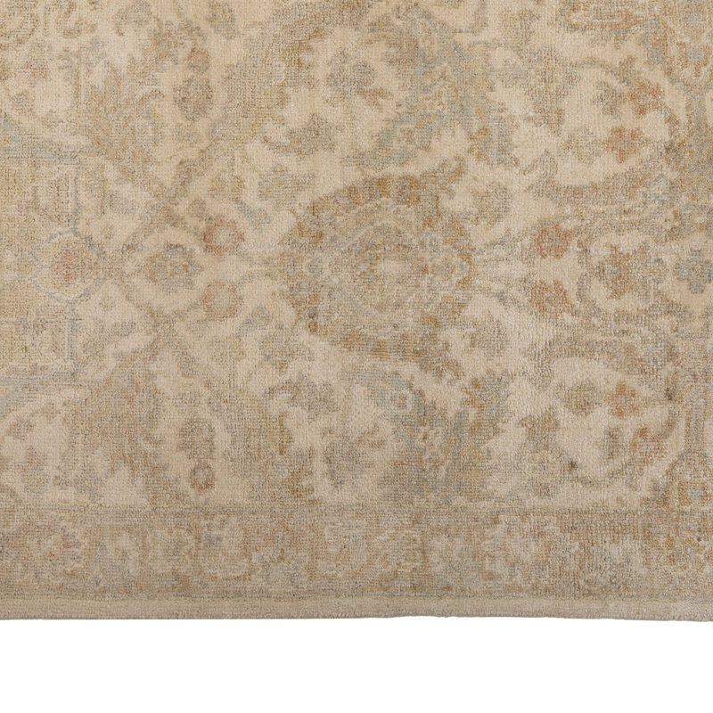 Ivory Traditional Silk Rug, Rectangle 8' x 10'
