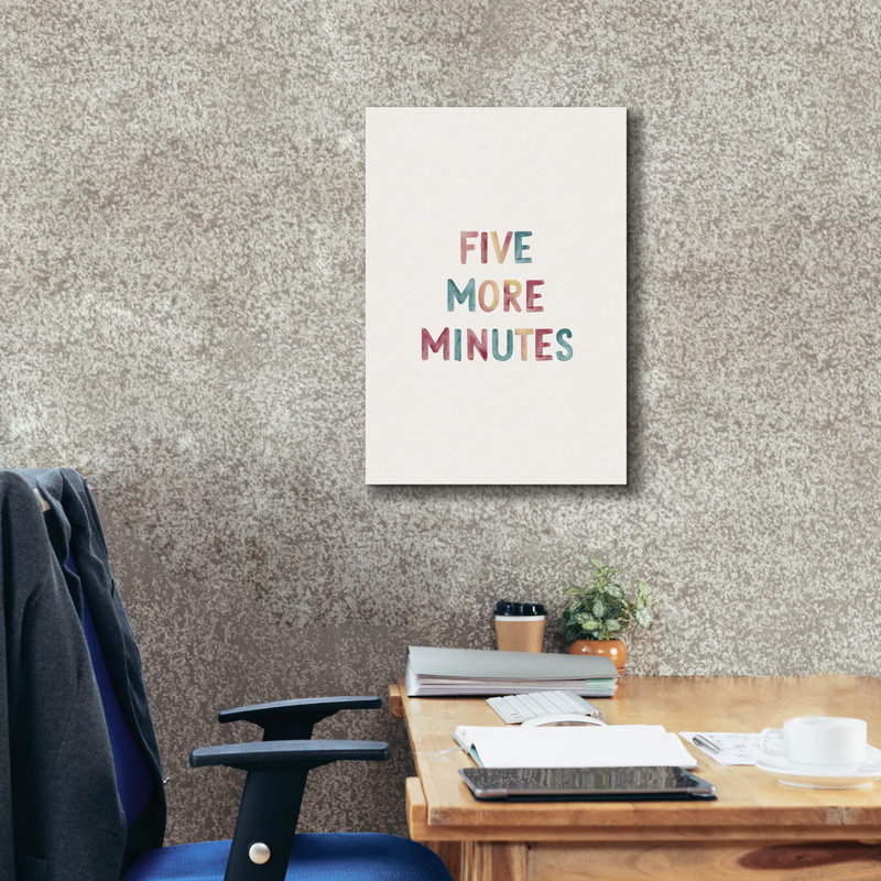 «Five More minutes» par Andreas Magnusson, art mural sur toile, H 26 po x l 18 po x P 0,75 po