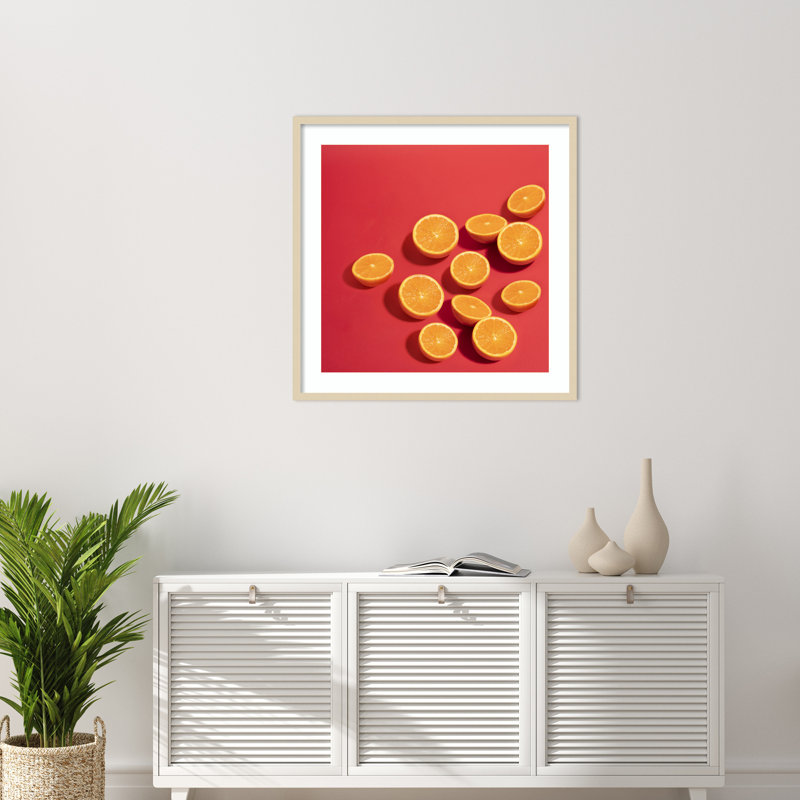 «Oranges» par Julia Ramiro, reproduction d'art encadrée sur bois, H 33 po x l 33 po