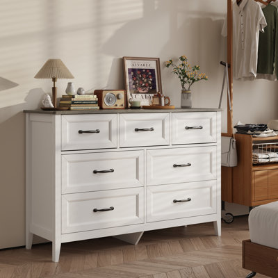 47.1''W 7-Drawer Dresser table with wooden storage cabinets, suitable for bedroom, living room or entryway.