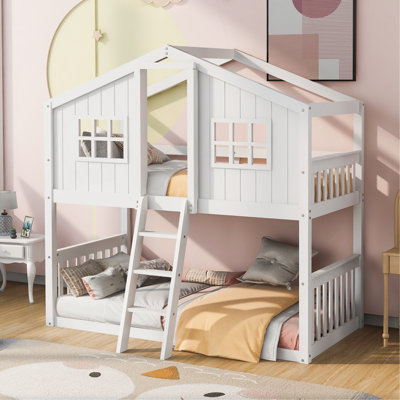 Lit superposé simple au dessus d'un lit simple avec échelle, lit en bois