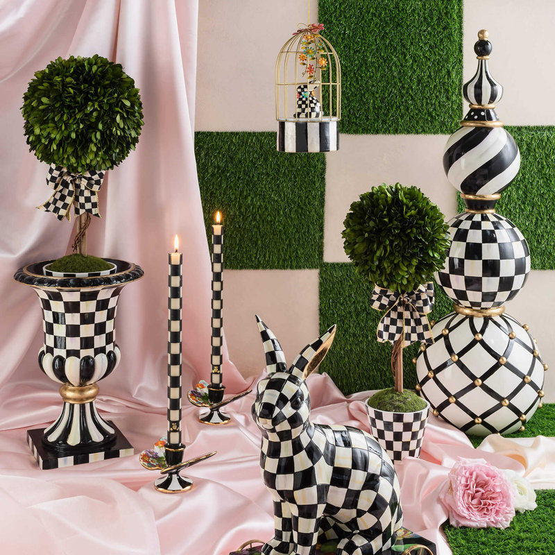 Courtly Check® Pedestal Tabletop Urn