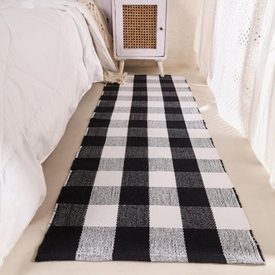 Buffalo Plaid Cliveden | 2' x 6' | Black & White