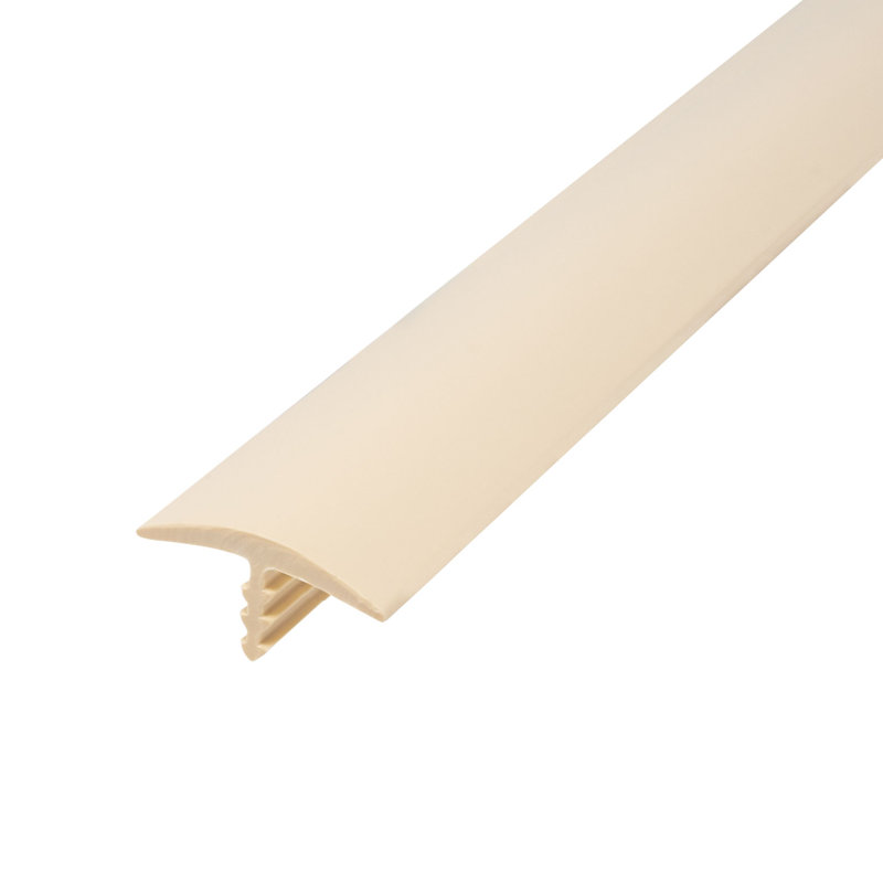 Moulure en T en plastique de polyéthylène flexible de 13/16 po Outwater, Beige
