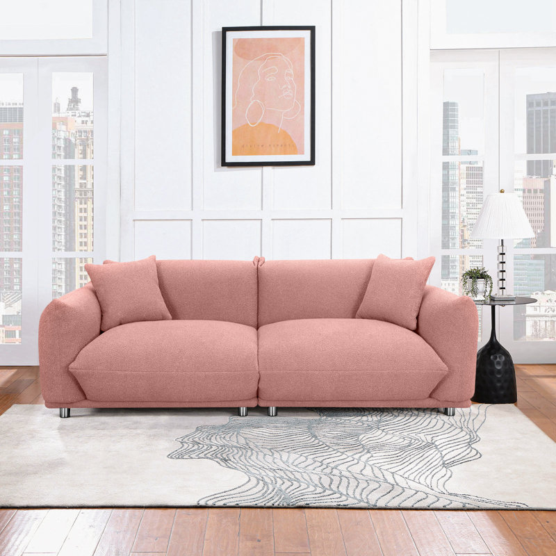 Canapé rembourré de 85 po avec coussins décoratifs disponible dans le salon, Bouclé rose
