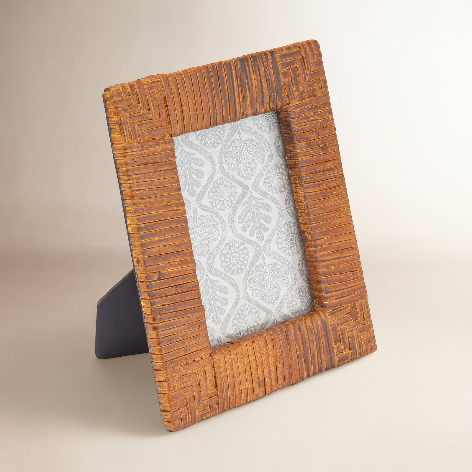 Kitt Wicker / Rattan Picture Frame, Natural Stained, 7" x 5"