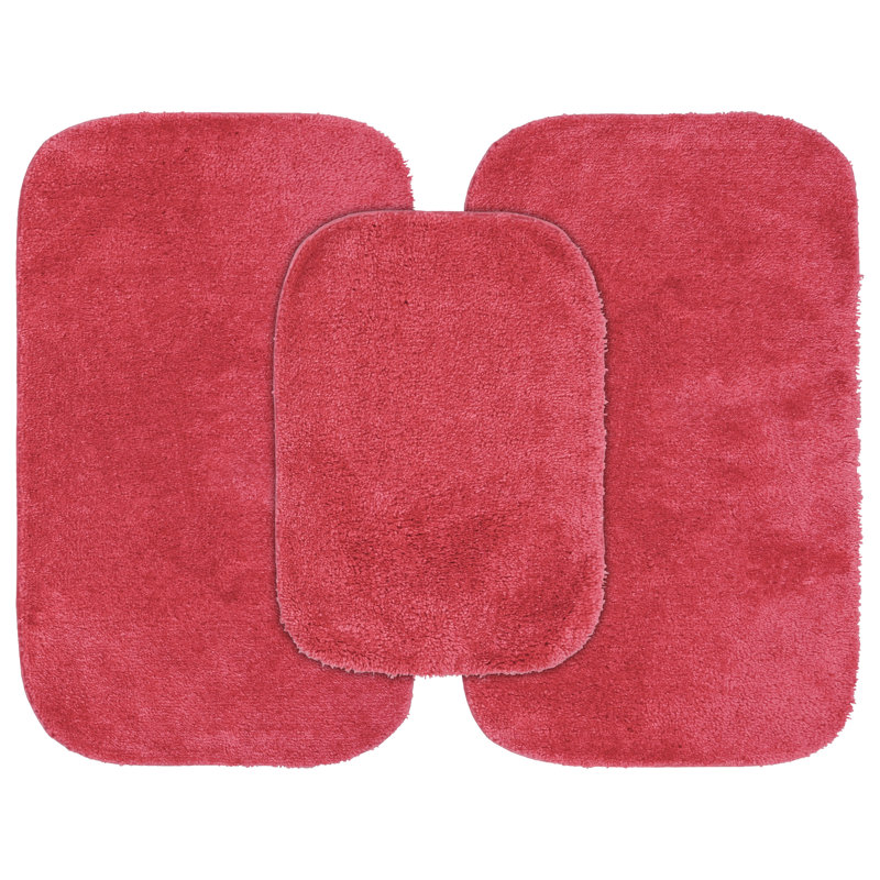 Mccluney Traditional Nylon Bath Rug with Non-Slip Backing, Pink Hibiscus