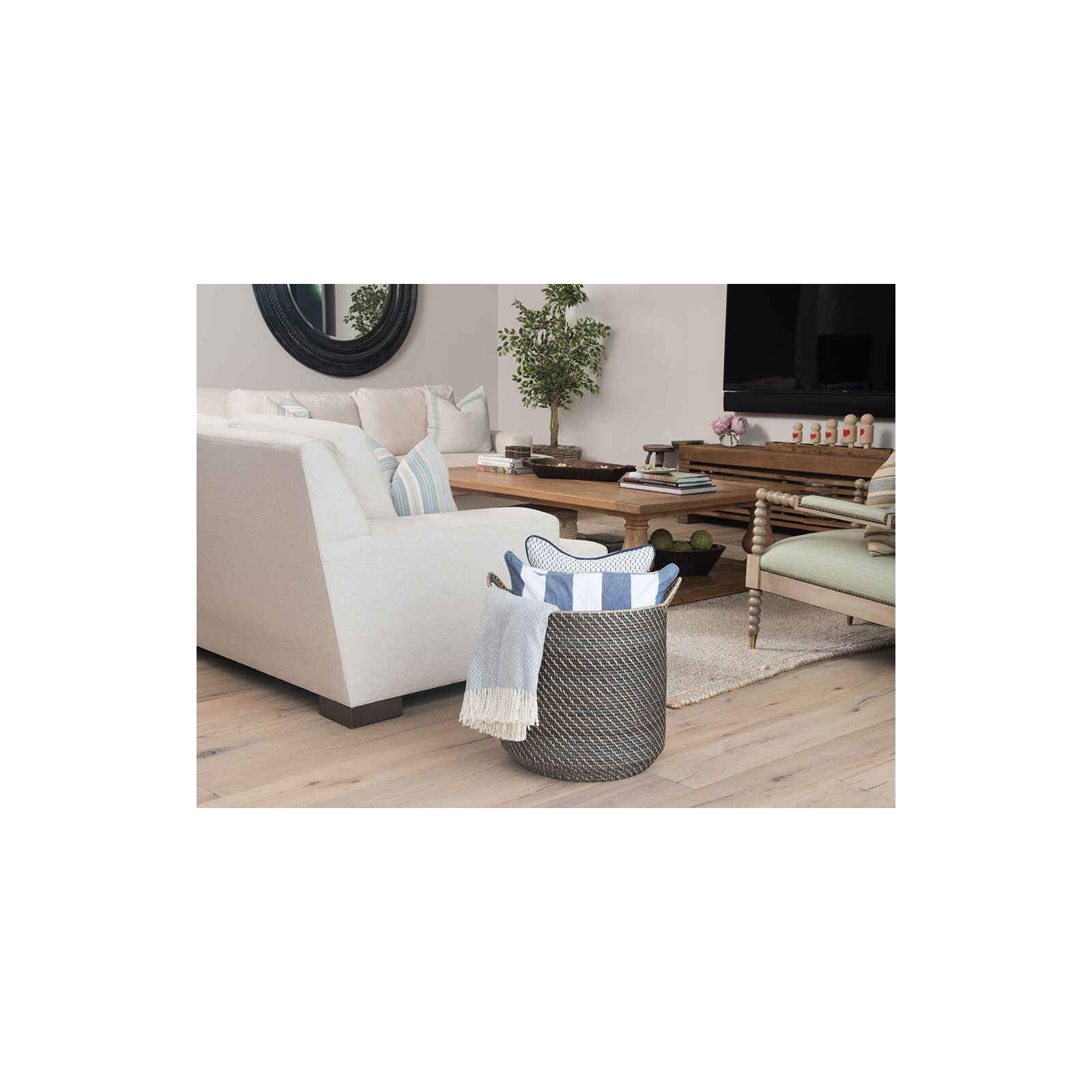 Jettie Rattan Basket With Handles 1, Black