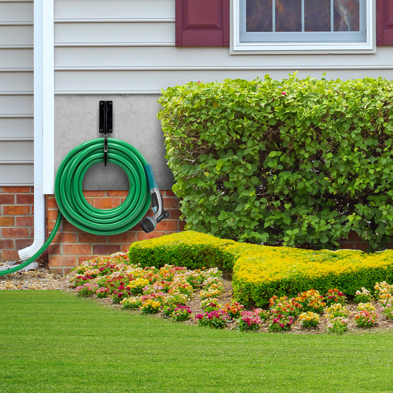 Sorbus Iron Garden Wall Hose Holder in Black