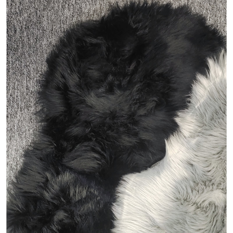Indoor Rug, Novelty 2' x 4'