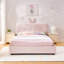 Lit double avec tête de lit surdimensionnée, éclairage à DEL et rangement en boucle souple pour une chambre à coucher élégante et bien rangée-130082229