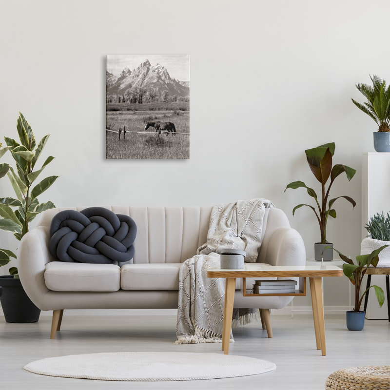 Cheval et montagne, paysage sur toile, H 30 po x l 24 po x P 1,5 po