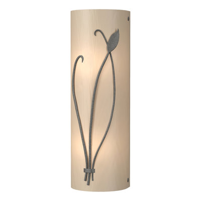 Leaf 2 - Light Flush Mounted Sconce