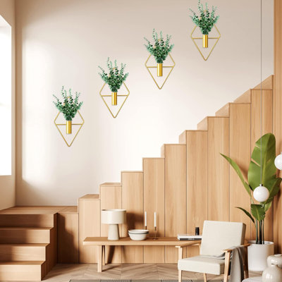 Wall Decor on Metal