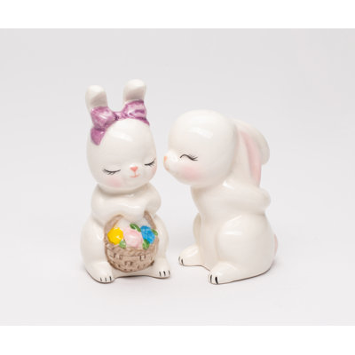 Cosmos Gifts Kissing Rabbit Salt and Pepper Shaker Set