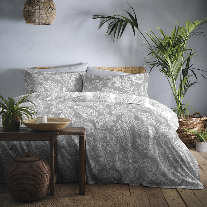 Matteo Polyester Floral Duvet Cover Set with Pillowcases, Green, Double - 2 Standard Pillowcases