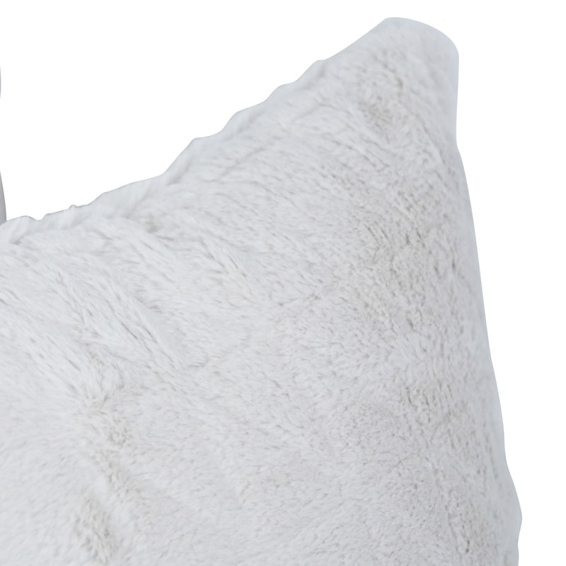 Coussins en fourrure de polyester 17 pouces